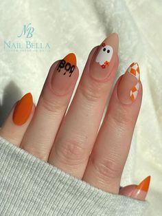 #trendynails ,#fallnails ,#beautifulnails ,#winternails ,halloweennails ,springnails ,#elegantnails christmasnails ,#trendingnails ,#nailideas ,#summernails  ,#papernails ,#pumpkinnails ,#goldnails Short Almond Halloween Acrylic Nails, Fake Nails Halloween, Minimalist Black Nails, Cute Thanksgiving Nails Simple, Fall Design Nails, Halloween Fake Nails, Fall Nails Halloween, Press On Nails French Tip, Cute Fall Nail Designs