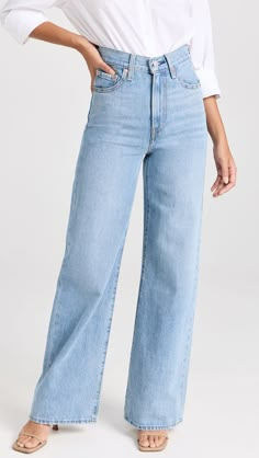 Fast Free Shipping & Free Returns on Levi's Ribcage Wide Leg Jeans at Shopbop. Shop new arrivals from Levi's at Shopbop.com How To Style Wide Leg Jeans, Style Wide Leg Jeans, Levis Outfit, Wide Jeans, Levis Women