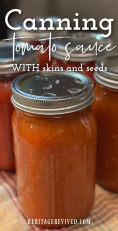 Several quart jars of tomato sauce on a kitchen towel cooling. Canning Tomato Soup, Canning 101, Preserving Recipes, Tomato Soup Homemade, Canned Tomato Soup, Canning Recipe, Canned Food Storage