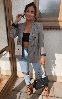 Spring Fashion Outfits 2024, Cute Outfits For Valentines Day, Cute Blazer Outfits, Ootd Blazer, Gingham Blazer, Drinks Outfits, Vibes Outfit, Colorado Outfits, Blazer Outfits Casual