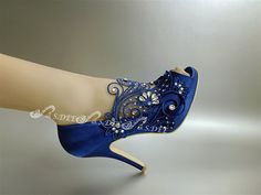 FRIENDLY REMAINDER: BLUE BASE SHOES ARE CUSTOMIZED AND IT TAKES ABOUT 4-6 WEEKS TO PREPARE THE ORDER, PLEASE CONTACT ME IF YOU HAVE ANY QUESTIONS Heel size: 10cm/4 inches (include platform) Model Shoes are size 36, larger sizes may have different appearance For other metallic lace color choices, please see last photo. For regular lace(not metallic) on ivory or white base shoes, check this link https://www.etsy.com/listing/896166537/wedding-shoes-for-bride-sdee-blossom-red?ref=shop_home_active_74 Blue Rhinestone Wedding Shoes For Formal Occasions, Blue Wedding Shoes With Rhinestones, Blue Rhinestone Wedding Shoes, Blue Embellished Wedding Shoes For Formal Occasions, Blue Embellished Shoes For Formal Occasions, Blue Embellished Wedding Shoes, Blue Rhinestone Wedding Heels, Elegant Blue Embellished Wedding Shoes, Open Toe Wedding Shoes With Rhinestones For Reception