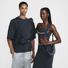 Add a little "je ne sais quoi" to your lineup with this unique collab that is large enough to hold your small essentials. Nike X Jacquemus, Structured Design, Essential Items, Midnight Navy, Blue Bags, Crossbody Bag, Top Brands, Silver Tone, Bag Lady