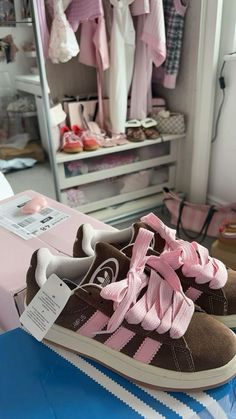 Baby Pink Sneakers, Brown And Pink Campus 00s, Outfits With Brown Sandals, Pink And Brown Shoes, Pink And Brown Clothes, Coquette Trainers, Coquette Sneakers, Brown Campus, Coquette Shoes