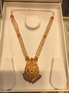 Muttina Sara Design, Gundla Mala, Pearl Bridal Jewelry Sets, Fashion Jewelry Necklaces Gold, Gold Jewels Design, New Gold Jewellery Designs, Gold Earrings Wedding