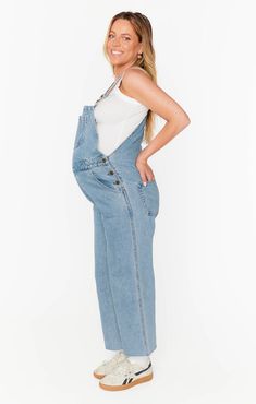 Instant outfit in these relaxed denim overalls! Pair with your favorite bodysuit and booties for an elevated look, or sneaks and a tank for running around town. Maternity Overalls, Overalls Vintage, Denim Overalls, Overalls, Running, Blue, Clothes