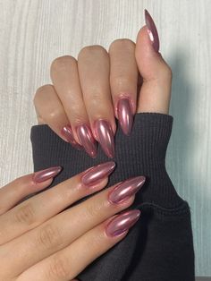 Mauve Chrome Nails, Pink Metallic Nails, Chromatic Nails, Long Pink Nails, Pink Chrome Nails, Classy Acrylic Nails, Pretty Gel Nails