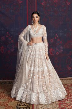 Bridal Lehenga White, Lehenga White, Ivory Lehenga, Falguni Shane Peacock, Baju Kahwin, White Lehenga, Reception Outfit, Indian Outfits Lehenga