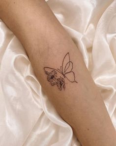 Behind Elbow Butterfly Tattoo, Fine Line Tattoo Butterfly Flower, Simple Rose And Butterfly Tattoo, April Butterfly Tattoo, Plumeria And Butterfly Tattoo, Cute Inspirational Tattoos, Connecting Butterfly Tattoo, Tattoo Designs Butterfly For Women, Ocean Butterfly Tattoo