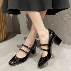 Pumps Thick High Heels Mary Jane Shoes for Women Spring 2022 Fashion Double Buckle Strap Pumps Women Women Spring Fashion, Thick High Heels, Black Patent Leather Shoes, Zapatos Mary Jane, Mary Jane High Heels, Outfits Petite, Current Fashion, 2022 Trends, Patent Leather Shoes