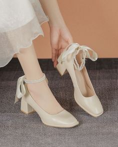 Korean Shoes Heels, Wedding Shoes Bride Heels, Mary Jane Shoes White, Shoes White Heels, Korean Heels, Indian Wedding Shoes, Fancy Sandals, Sole Sisters