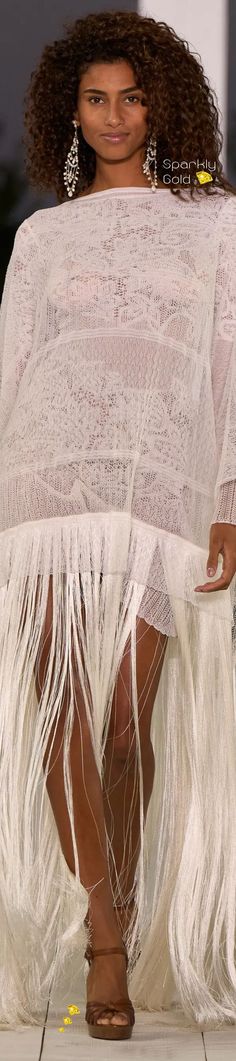 #RalphLauren #Spring2025 #Collection2025 #Runway #SparklyGold #HauteCouture #Fashion Crochet Couture, Couture Fashion, Porter, Knitwear, Ralph Lauren, Crochet, Design