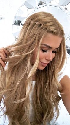 Easy Formal Hairstyles, Simple Prom Hair, Short Homecoming Hair, Hoco Hairstyles, Prom Hairstyles For Long Hair, Heatless Hairstyles, Homecoming Hair Down, Men Hairstyles