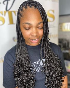 6. Classy Mini Side Knotless Braids With Curly Ends: Achieve a sophisticated style with mini knotless braids and curly ends, perfect for weddings and formal gatherings. Mini Knotless Braids, Knotless Braids With Curly Ends, Braids With Curly Ends, Half Cornrows, Side Cornrows, Individual Braids, Medium Box Braids