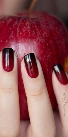 Red Ombre Nails, French Pedicure, Fun Nail Colors, Cute Halloween Nails, Valentine Nails, Makijaż Smokey Eye, Super Nails