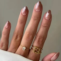 45385290416345 Mistral Nail Ideas, Ombre Nails Biab, Ombre Pigment Nails, Ombré Biab Nails, Biab Chrome Nails, Eyeshadow Nails Art, Ombre Biab Nails, Biab Nails Inspiration Almond, Chrome Biab Nails