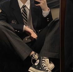 Male Outfits Black, Asian Men In Suits, School Boy Aesthetic, School Uniform Men, Fashion Outfits 2022, Grunge 90s, The Perfect Guy, Streetwear Men Outfits, Swaggy Outfits