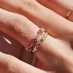 Clover Ring / Full Eternity Ruby and Diamond Ring in 14k Gold / Stacking Ring / Ruby Stackable Ring / July Birthstone Ferkos Fine Jewelry - Etsy Gold And Ruby Jewelry, Ruby Ring Stack, Everyday Ring Stack, Lesbian Wedding Rings, 5 Stone Diamond Ring, Star Setting, 5 Stone Ring, Clover Ring, Ruby And Diamond Ring