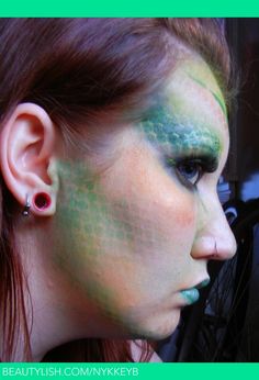 Lizard Makeup | Nikki B.s (NykkeyB) Photo | Beautylish Lizard Costume Women, Lizard Face Paint, Lizard Makeup, Snake Face Paint, Lizard Costume, Costume Makeup Tutorial, Seussical Costumes