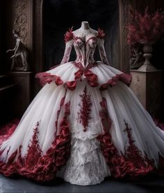 Victorian Ball Gowns, Victorian Era Dresses, Pretty Quinceanera Dresses, Old Fashion Dresses, Fantasy Dresses, Royal Dresses, Princess Ball Gowns, Floral Gown, Queen Dress