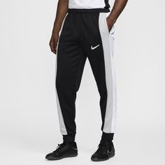 Every journey to greatness begins with mastering the fundamentals. But make no mistake, this is anything but basic. These track pants reimagine classic soccer gear, with throwback color blocking and soft knit fabric panels. Their relaxed fit and sweat-wicking construction offer a comfortable fit that's made for movement.