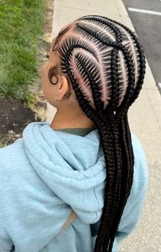 #hairstyles #straightbacks #stitch #pinterest #pinterestinspired #inspiration Ten Feedin Braids, Braided Hairstyles On Scalp, Stitch Conrow Lines, Stitch Cornrows Braids For Black Women, Cornrow Hairstyles With Designs, Quick Stitch Braid Styles, Traditional Box Braids Medium, Cane Row Hairstyles, Stitch Braids With Zigzag Parts