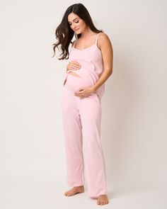 Designed to provide optimum comfort and support throughout your pregnancy and beyond, our Maternity Pant in Pima Cotton is thoughtfully designed with an over the belly support band, providing gentle and firm support to your growing baby bump. It’s versatile design makes it ideal for various stages, including both before and after welcoming your new bundle. You will be tucked in luxury and off to dreamland. Bonne nuit. Pregnancy Pajamas, Belly Support Band, Paloma Dress, Luxury Sleepwear, Maternity Pajamas, Belly Support, Cozy Pants, Gift Presentation, Growing Belly