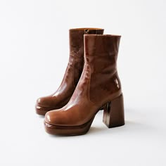 Womens Heeled Boots, Brown Boots Square Toe, Square Toe Platform Boots, 70s Brown Boots, Platform Brown Boots, Brown Leather Boots Women's, Brown Platform Boots Outfit