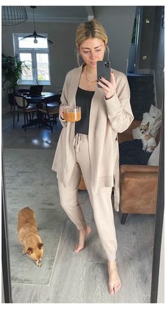 Homewear Outfit, Nanny Outfit, Comfy Work Outfit, Emma Hill