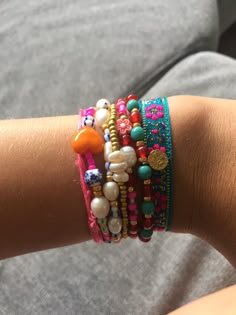 Trendy Jewelry Ideas, Dope Jewelry, Summer Bracelets, Handmade Jewelry Diy, Jewelry Outfit, Cute Bracelets