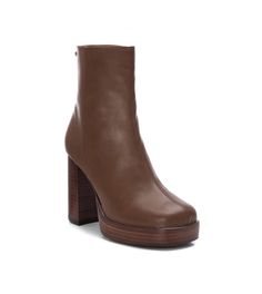 in stock Boots Fall Ankle, Brown Booties, Block Heel Boots, Brown Ankle Boots, Heel Boots, Vintage Engagement Rings, Brown Boots, Things To Buy, Heeled Boots