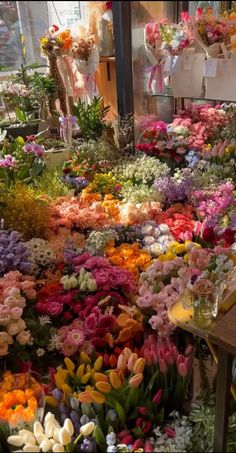 #flowers #flower #shop #aesthetic #aesthetics #colours Blossoming Aesthetic, Flowers Vision Board, Pretty Flowers Aesthetic, Fleurs Aesthetic, Bouquet Of Flowers Aesthetic, Pretty Flower Bouquet, Flower Shop Aesthetic