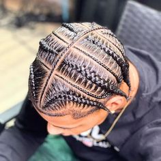 Simple pop smoke braids Man Braids Hairstyles Black, Males Braided Hairstyles, Man Hair Braid Style, Men Haircut Styles Braids, Plaque Braids Men, Different Braid Styles For Men, Canerow Hairstyles For Men, Mens Hairstyles With Braids, Hairstyles For Men Cornrow