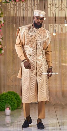 Agbada Design, Nigerian Dress, Costume Africain, African Suit, African Royalty, African Prom Dresses