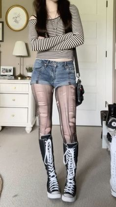 Alt Jean Shorts Outfit, 2010s Alternative Fashion, Ripped Tights Outfit Grunge, Grunge Outfit Shorts, Long Converse Outfit, Thigh High Converse, Grunge Outfits Shorts, Alt Emo Outfits, Converse Boots Outfit