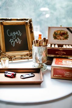 Champagne And Cigars, Cigars Bar, Vintage Party Theme Men, Vintage Reception Ideas, Cigars And Whiskey Party Centerpieces, Upcycle Wedding