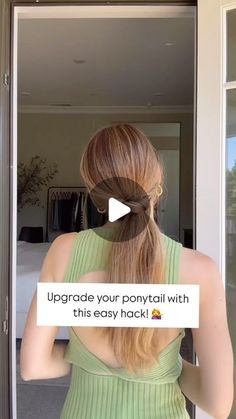 WIMBERLY’S | BEAUTY BAR on Instagram: "Upgrade your ponytail with this easy hack! #hairstyles #hairtutorial 💁‍♀️ cred- @ nicholeciotti 

Section the top 3/4 of your hair and secure it with an alligator clip on top of your head. Split the remaining hair into two equal sections. Bring them to the front of your body and rest them in front of your shoulders. Remove the alligator clip and drop your hair down. Take the two sections in front of your body and bring them together on top of the back of your hair. Create a single knot by crossing one section over the other to form an “X.” Tuck the top section under the bottom section and pull both ends to tighten. Place the sections in front of your body. Pull the back section of your hair up and secure with an alligator clip. Bring the two sections Mom Ponytail, Hairstyles For Gray Hair, Woman Braids, Knot Hairstyles, Hair Knot, I Wake Up, Hair Makeover, Hair Stylist Life, Short Bob Hairstyles