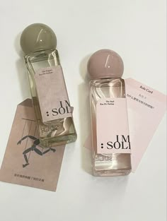 Aesthetic Perfume Packaging, Parfum Design Packaging, Parfume Package Designs, Perfume Bottle Design Packaging, Parfum Bottle Design, Perfume Packaging Ideas, Korean Perfume, Packaging Parfum