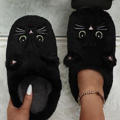 Category:Slippers; Upper Materials:Elastic Fabric; Season:Spring   Fall,Fall; Heel Type:Flat Heel; Gender:Women's; Type:Fleece Lined,Shoes And Bags Matching Sets; Style:Minimalism,Comfort,Casual; Heel Height(inch):<1; Outsole Materials:TPR; Occasion:Home,Daily; Closure Type:Loafer; Pattern:Cat; Listing Date:09/13/2023; 2024 Trends:Plush Slippers,Fleece Slippers,Warm Slippers,House Slippers,Fuzzy Slippers Fluffy Slippers; Foot Length:null; Foot Width:null Black Cat Slippers, Goth Slippers, Cute Slippers Women, Halloween Slippers, Novelty Slippers, Cool Slippers, Black Preppy, Fun Slippers, Cat Slippers