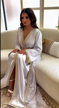 Morocco Dresses, Moroccan Abaya, Moroccan Wedding Theme, Wedding Kaftan, Moroccan Dresses