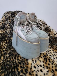 Original pair of 90's Buffalo Platform Boots, in baby Blue colours, ultra *Baby Spice* vibes and a tall 15cm platforms, good condition (the tongue of the shoes have seem better days), in size Eu40. zig-zig-ah! Thanks. Buffalo Boots, Baby Spice, Baby Blue Colour, Better Days, Platform Boots, Buy 1, Boot Shoes Women, Halloween Shopping, Baby Blue