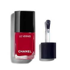 LE VERNIS Longwear Nail Colour - CHANEL | Ulta Beauty Red Nail Polish Colors, Chanel Nail Polish, Chanel Nails, Cherry Nails, Nail Colour, Shine Nails, Red Nail Polish, Chanel Makeup, Beauty Gift Sets