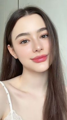 Fair And Lovely Cream, Ginger Brunette Hair, Ginger Brunette, Liza Soberano Instagram, Korean Makeup Trends, Toned Girls, Embrace Natural Beauty