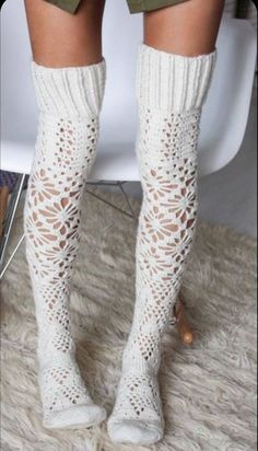 Crochet Thigh High Socks, Thigh High Leg Warmers, Thigh High Sock, Thigh Socks, Crochet Stocking, Crochet Socks Pattern, Crochet Leg Warmers, Mode Crochet, Diy Socks