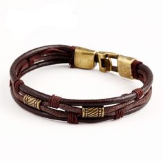 Appealing to the spirit of invention, and the artist in every man - the Vinci Vintage Men's Leather Bracelet is made of ultra-soft braided leather, perfectly accentuated with vintage bronze alloy. This rustic design is inspired by elements of history, yet it maintains its spectacular modern appeal. This is a perfect addition to every man's urban wardrobe! Perfect for any occasion, whether casual or formal, this bracelet for men inspires the greatness and individuality of man, and the artist and Unique Mens Bracelet, Masculine Jewelry, Holiday Bracelets, Brown Leather Bracelet, Titanium Bracelet, Bracelet Men, Men's Bracelet, Mens Leather Bracelet, Bracelet Cuir