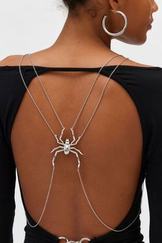 Spider Body Chain Spider Themed Outfit, Diy Body Chain, Skeleton Body, Body Chain Harness, Spooky Decorations, Chain Harness, Spider Necklace, Australia Clothes, Halloween Costumes Makeup