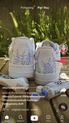 Diy Sneakers, Astuces Diy, Personalized Shoes, Cute Nike Shoes, Cute Nikes, Painted Clothes