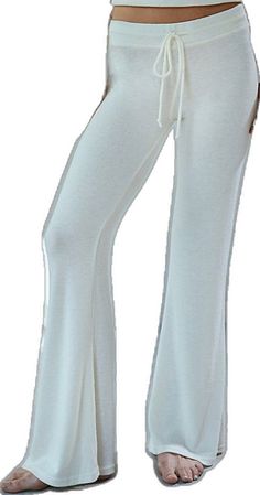 Comfortable White Full-length Pants, Comfortable Full-length White Pants, White Full Length Comfortable Sweatpants, Casual Flare Bottoms For Loungewear, Casual White Flare Bottoms, Casual White Flare Pants, White Soft Stretch Bottoms, Comfortable White Pants For Fall, White Fitted Leisure Bottoms