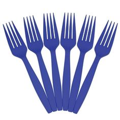 Unmatched Style, Easy Clean Up. A party isn't a party without the food and where there's food, there is a need for forks to eat it with! JAM Paper & Envelope Blue Big Party Pack of Premium Utensils with Plastic Forks is here for you next party. This pack contains a total of 100 disposable forks. Each one of these forks measures about 7 inches in length and has 4 spiked prongs as well as a traditionally shaped handle. Great for the 4th of July, birthdays and more, these forks features a primary b Disposable Cutlery, Plastic Utensils, Paper Blue, Plastic Forks, Jam Paper, Big Party, Disposable Tableware, Party Tableware, Photo Cake