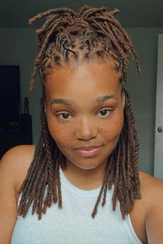 How To Care For Locs, Hydrating Locs, Locs Maintenance Hair Care, Products For Retwisting Locs, Loc Repair Dreadlocks, Blk Hairstyles, Short Dreadlocks Hairstyles, Retwist Styles, Short Dreadlocks