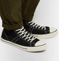 CONVERSE LUCKY STAR CANVAS HIGH. #converse #shoes Sneakers Looks, Black Canvas, Contrast Stitch, Converse Shoes